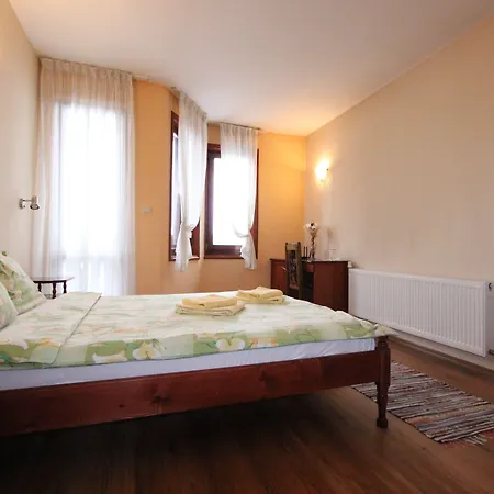 Ilinden Πανσιόν Μπάνσκο